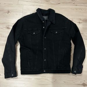 Lucky Brand Sherpa trucker jacket black Med